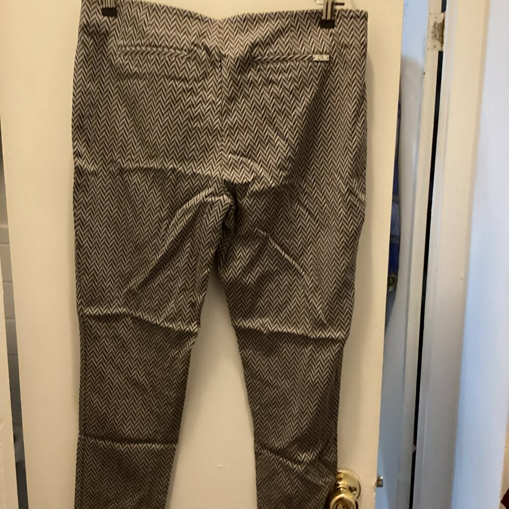 Calvin Klein Slim Ankle Pants NWoT - Picture 2 of 3
